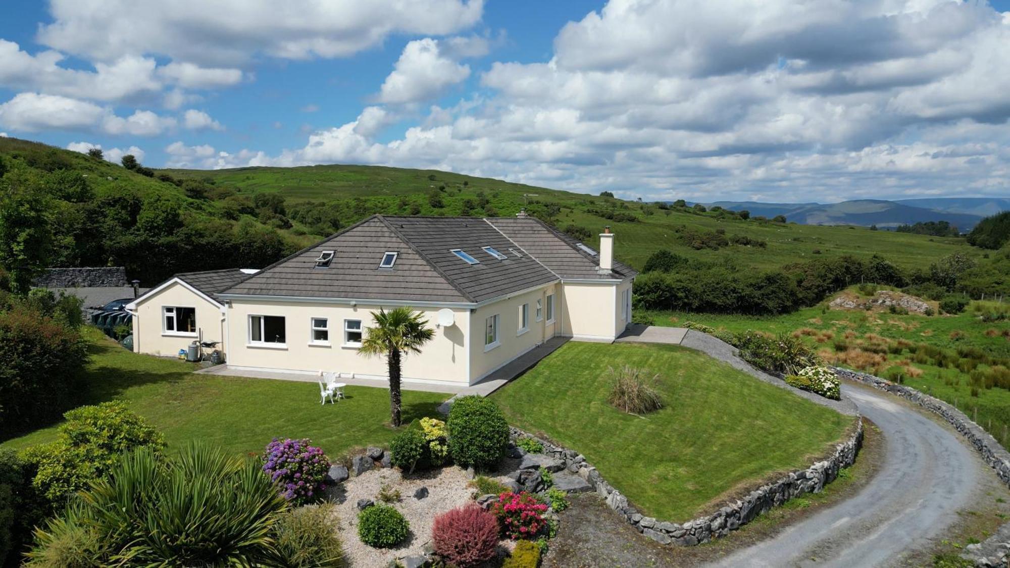 Connemara Haven Bed And Breakfast Oughterard Exteriér fotografie